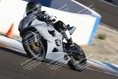 media/Nov-01-2025-TrackDaz (Sat) [[2b4d5192bc]]/A Group/2pm (Turn 6)/